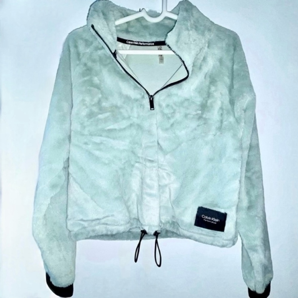 Calvin Klein Performance - Women's Sherpa Cinch Waist 1/4 Zip Pullover Size L